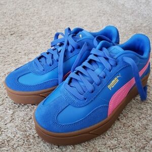 Puma Platform Blue And Pink Sneakers